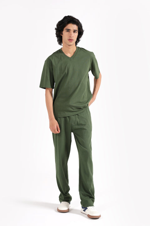 RELAXED FIT V-NECK TEE