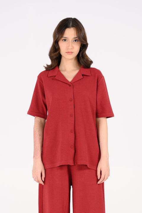 TEXTURED BUTTON-DOWN TEE