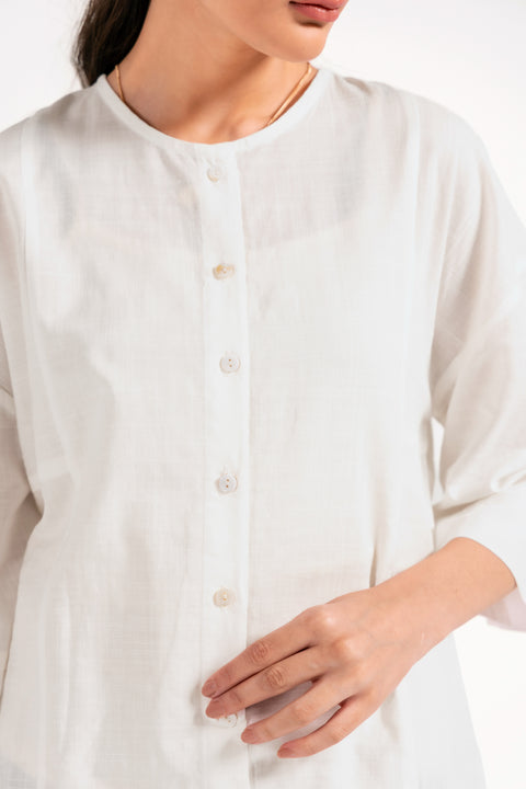 BASIC BUTTON-DOWN SHIRT