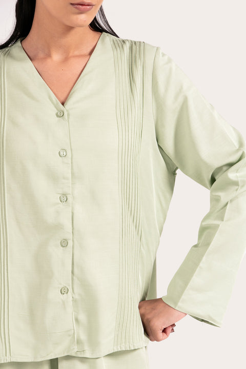PLEATED BUTTON-DOWN SHIRT