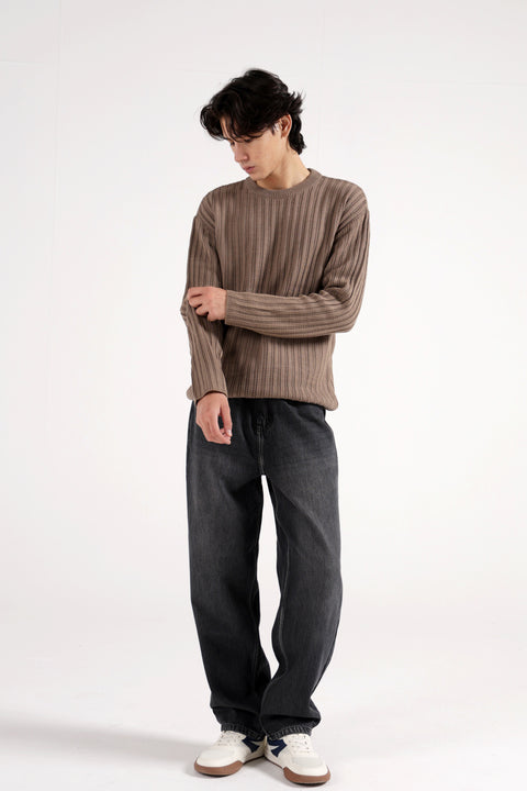 RELAXED FIT CREW NECK SWEATER