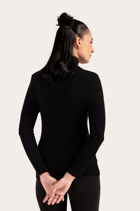 TURTLE NECK SWEATER
