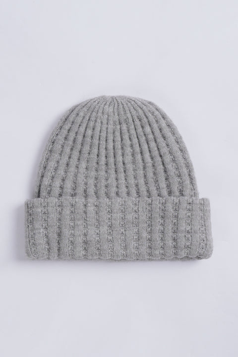 TEXTURED CHUNKY KNIT BEANIE