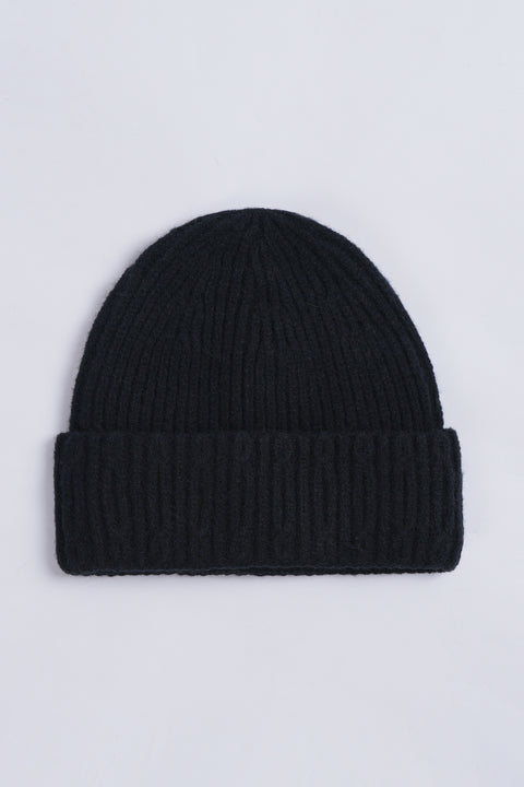 SOFT KNIT BEANIE