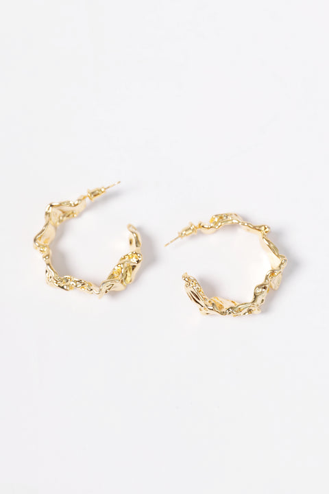 DENTED HOOP EARRINGS