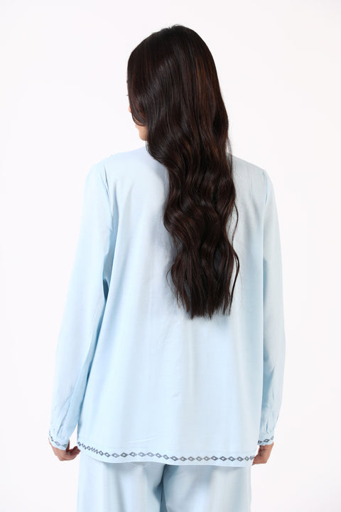 EMBROIDERED BUTTON-DOWN SHIRT